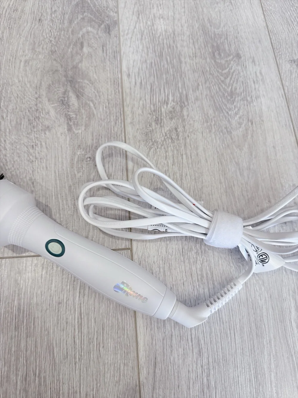 Mane - It's Giving Body Medium Hot Thermal Round Brush